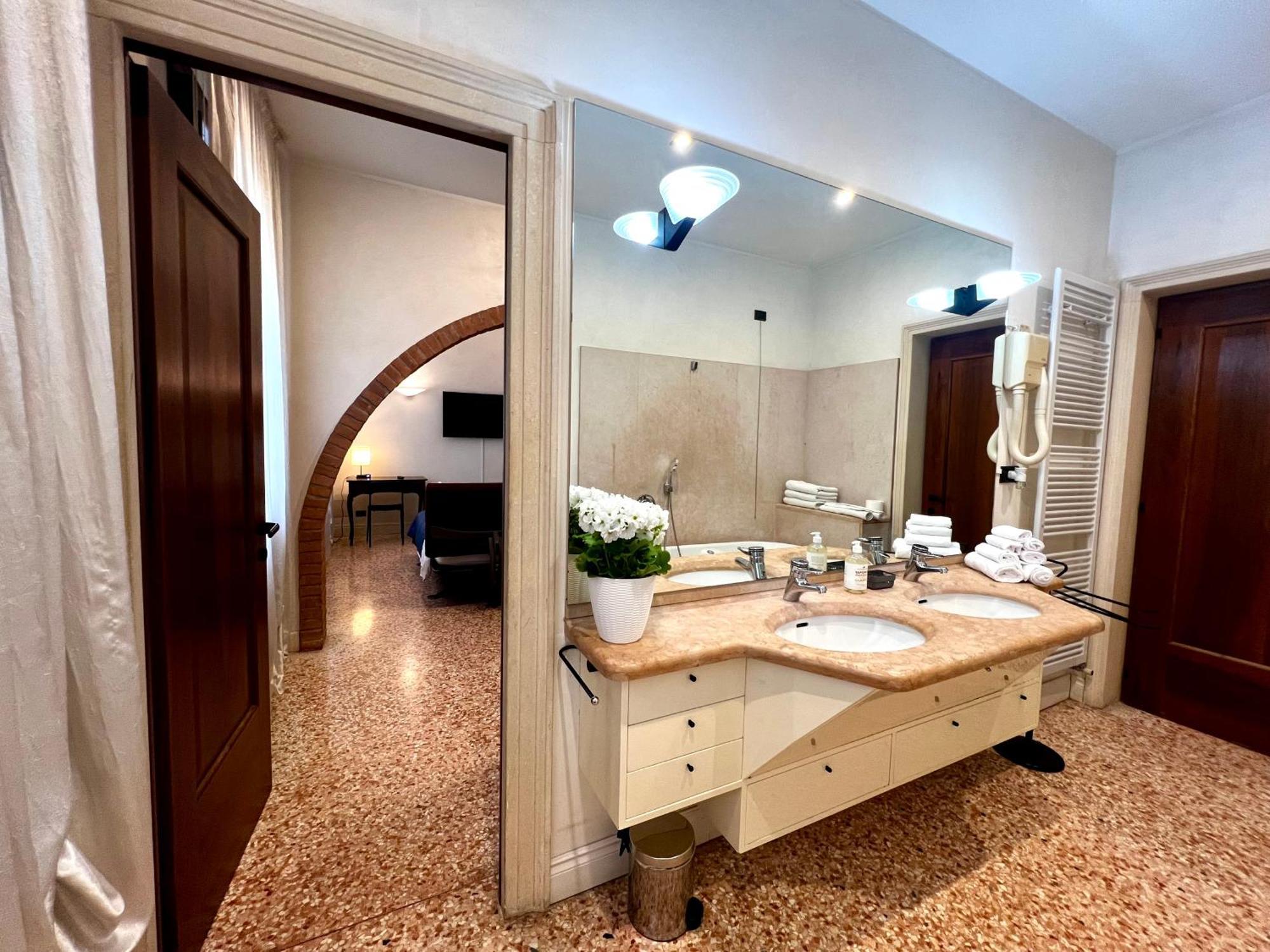 Locazione Turistica Joyful Padova Hotel Buitenkant foto
